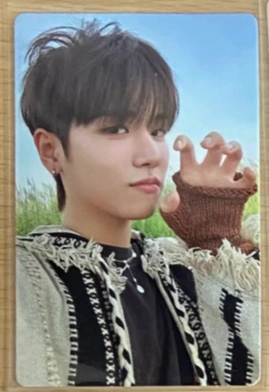 1st EP [WHY..] LETTER ver.