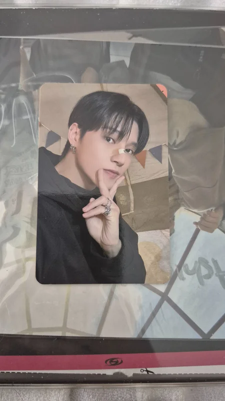 ATEEZ X ANITEEZ POP-UP STORE ANITEEZ IN TREASURE RANDOM TRADING CARD