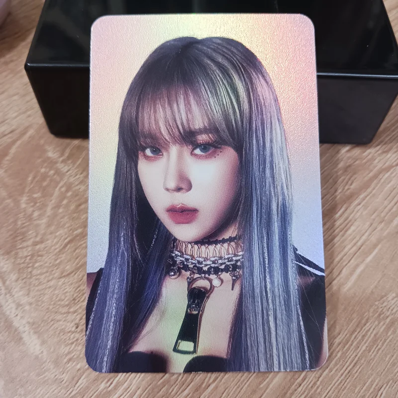 Girls POSTCARD + HOLOGRAM PHOTO CARD SET