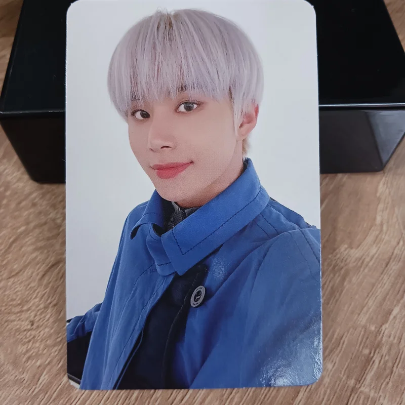 Universe Photo Book Ver.