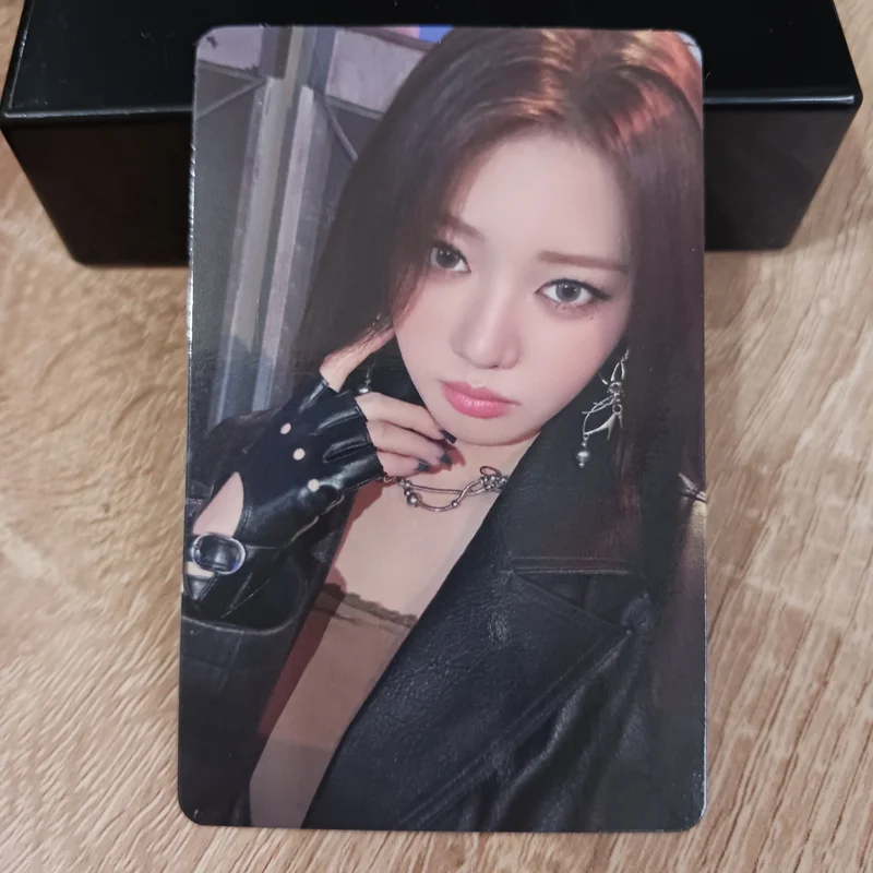 WE GO UP POSTCARD Ver.