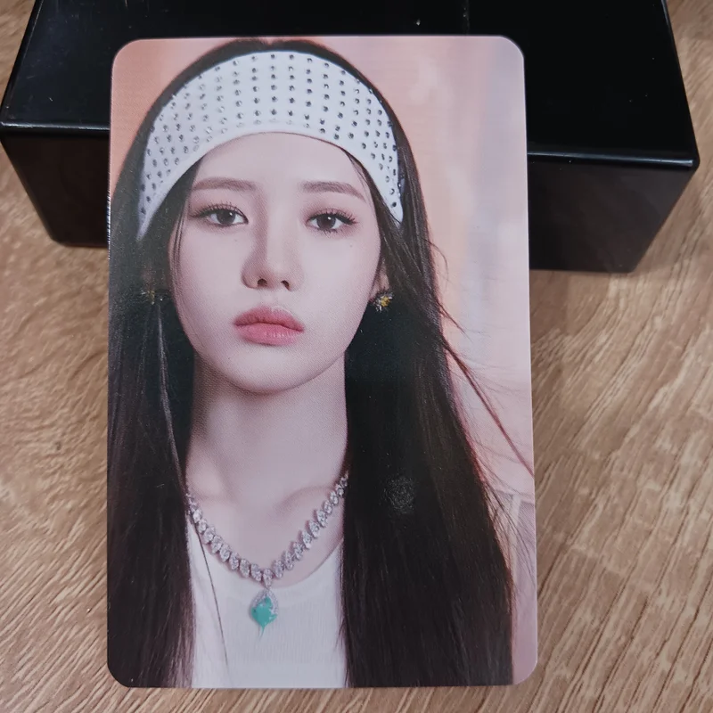 DRIP POP-UP STORE TRADING PHOTOCARD