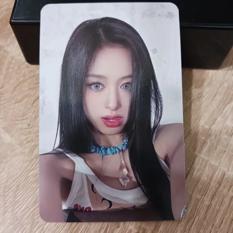 DRIP POP-UP STORE TRADING PHOTOCARD
