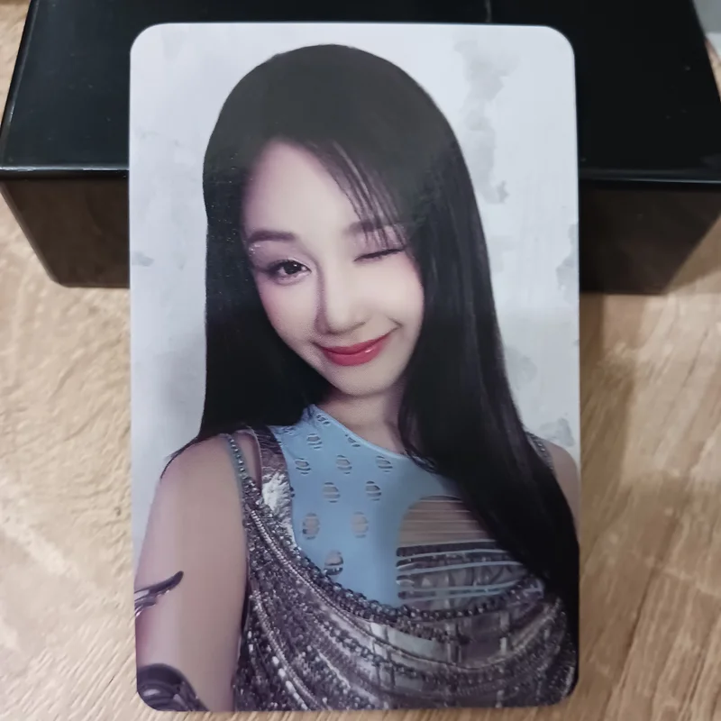 DRIP POP-UP STORE PHOTOCARD COLLECT BOOK