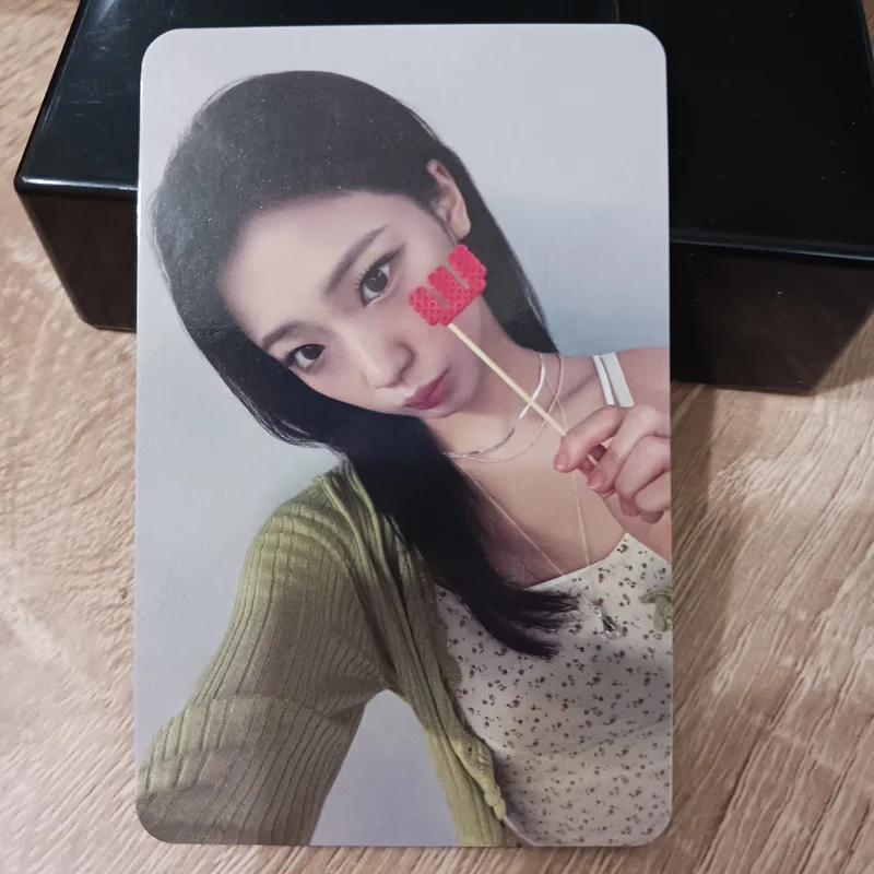 WE GO UP POP-UP STORE ALBUM PURCHASE BENEFITS