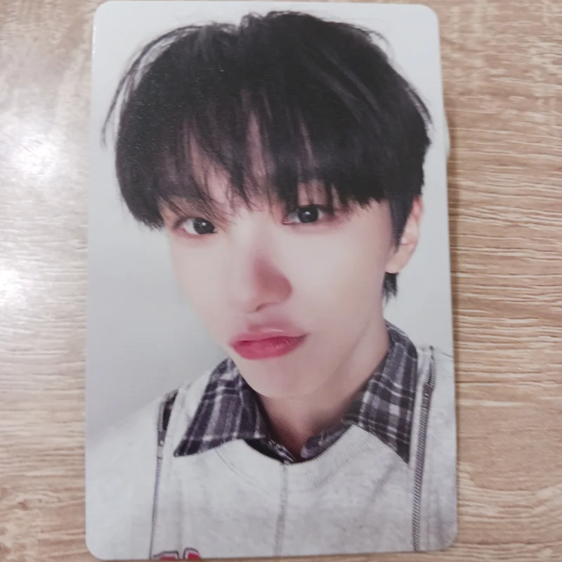 KNOCK ON Vol.1 IN JAPAN PHOTO CARD