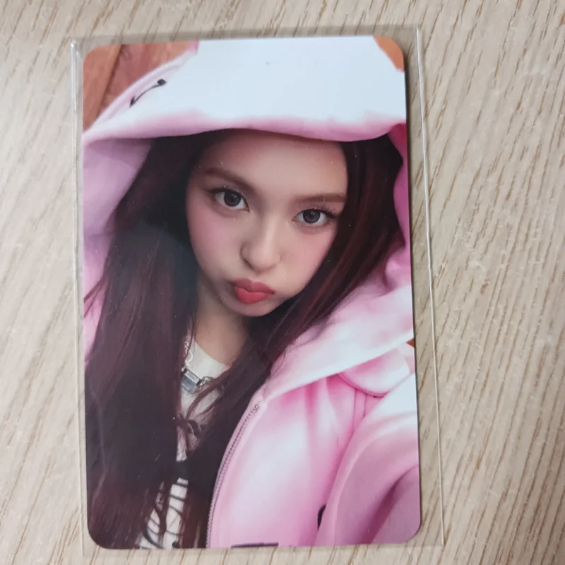 2026-27 BABYMONSTER WORLD TOUR [(CHOOM)] IN SEOUL TRADING PHOTOCARD