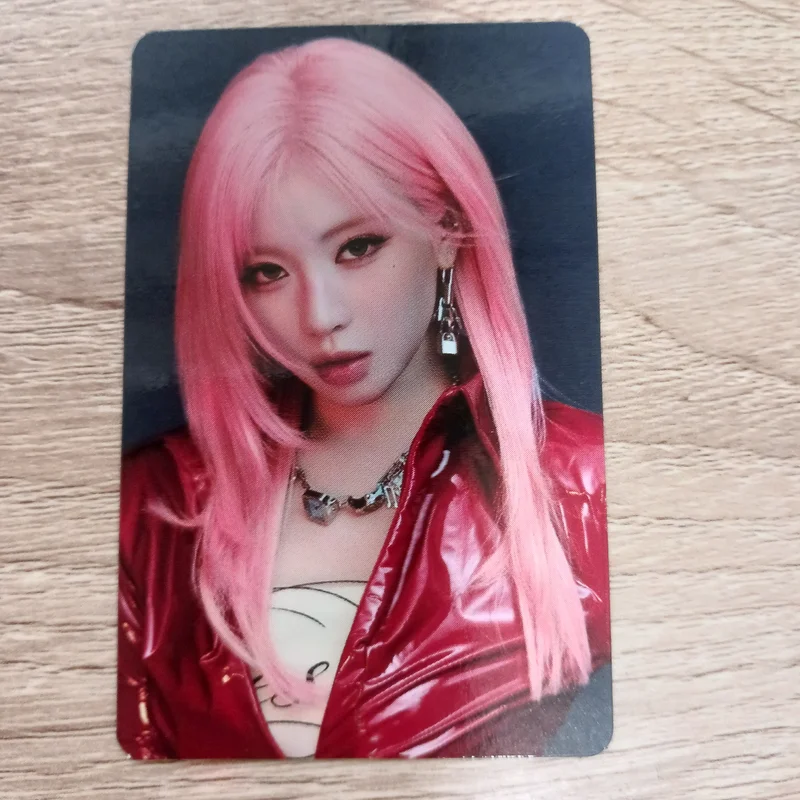CHOOM TRADING PHOTOCARD