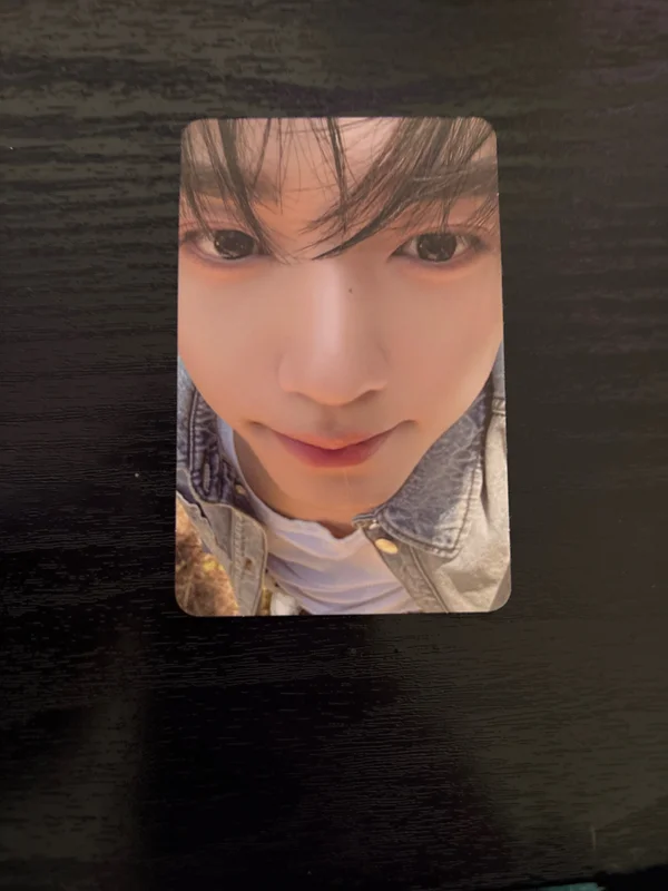 NEVER SAY NEVER PHOTOBOOK Ver. ORDINARY Ver.