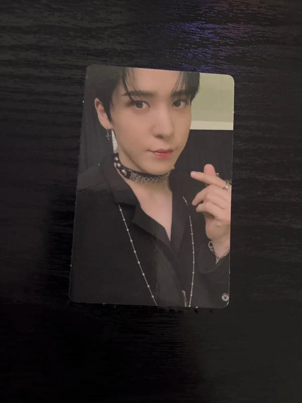 THE WORLD EP.1 : MOVEMENT A VER.