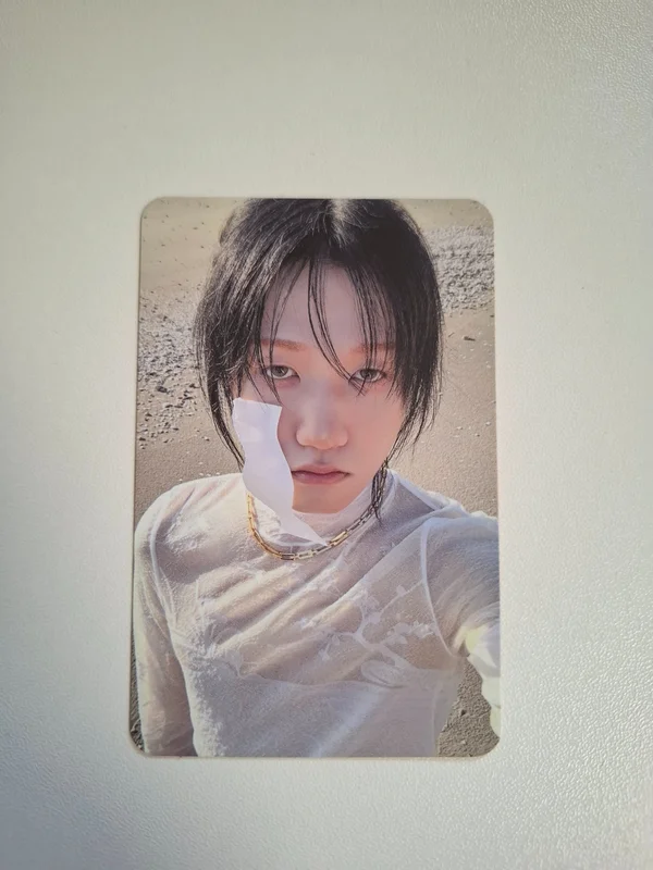 UNIQUE VINYL VER. (hello82 exclusive)