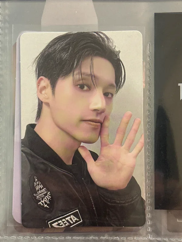 ATEEZ 7TH ANNIVERSARY OFFICIAL POP-UP '8ROOM' RANDOM PHOTOCARD PACK ver.B