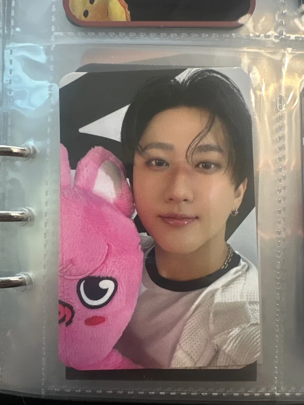Stray Kids World Tour dominATE : celebrATE REWARD