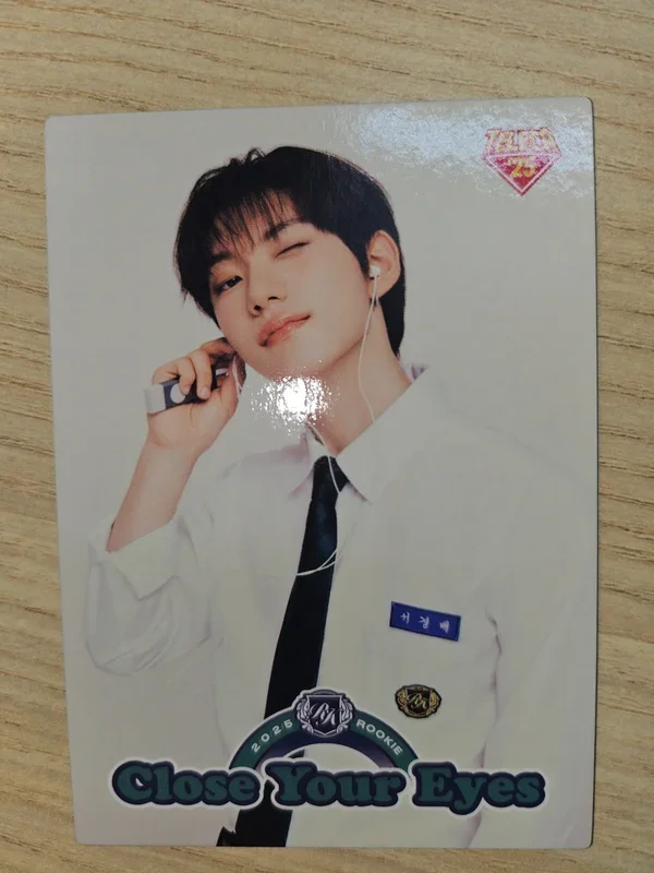 TELECA COLLECTION CARD 2025 K-POP ROOKIE BASE