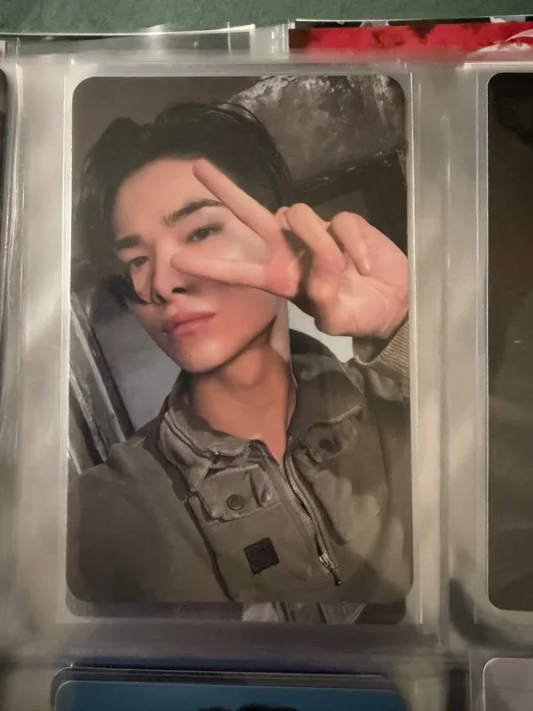 ROMANCE : UNTOLD KPOP MERCH