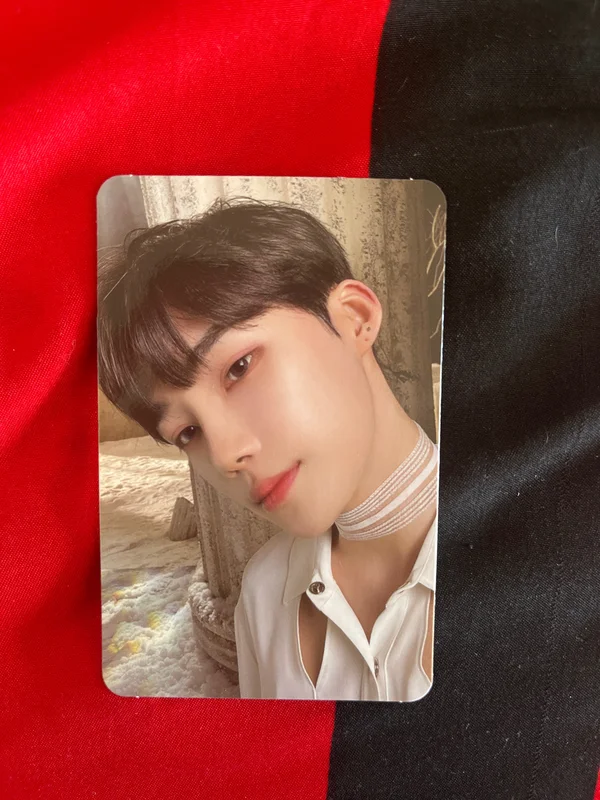 THE BOYZ SPECIAL EDITION HANGING POSTER + PHOTOCARD SET