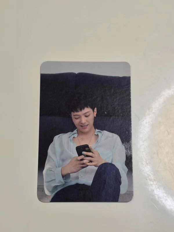 G-DRAGON OFFICIAL MEMBERSHIP 1ST FAM KIT [PETALS OF LOVE]