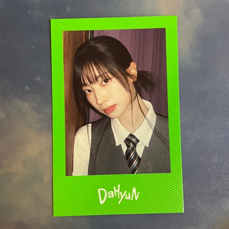 THIS IS FOR POLAROID ver. FOR ver. Dahyun