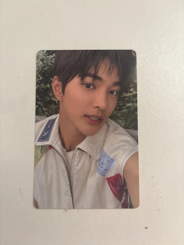 COLOR OUTSIDE THE LINES General Market Exclusive