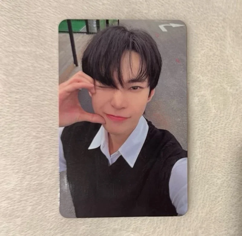 DOYOUNG GOLDEN AGE COLLECTING VER