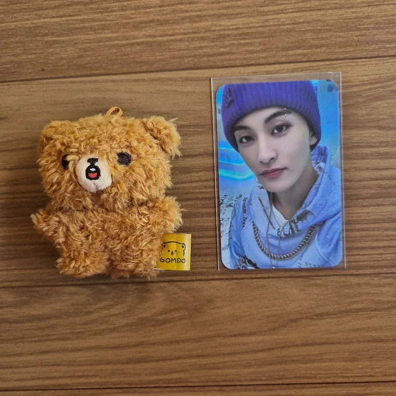 Glitch Arcade Center Pop-Up Store Acrylic Stand Key Ring Ice Ver.