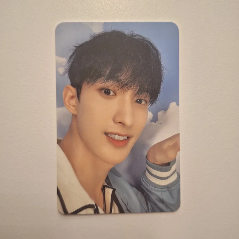 SEVENTEEN 2025 SEASON'S GREETINGS