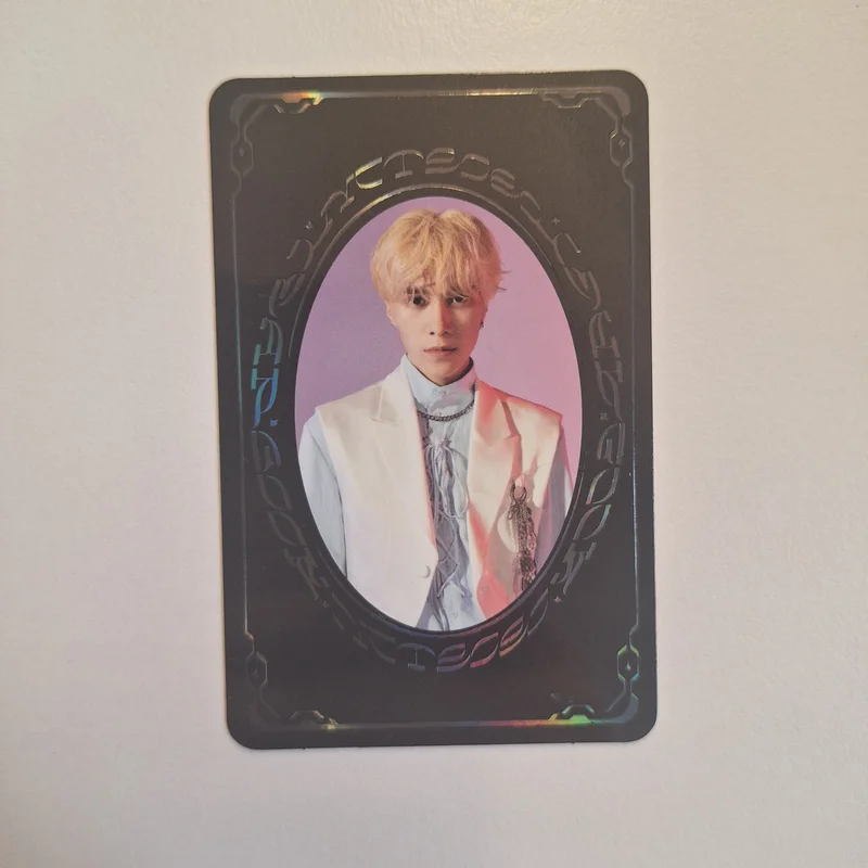 RESONANCE Pt.1 YEARBOOK CARD