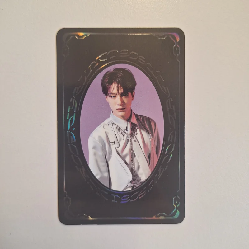 RESONANCE Pt.1 YEARBOOK CARD