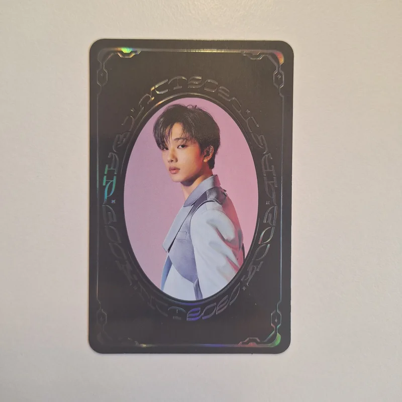 RESONANCE Pt.1 YEARBOOK CARD