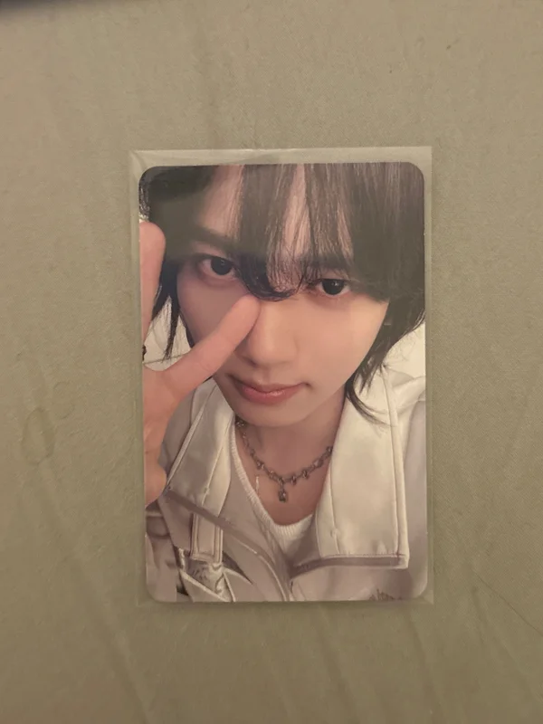 NEVER SAY NEVER PHOTOBOOK Ver. ICON Ver.
