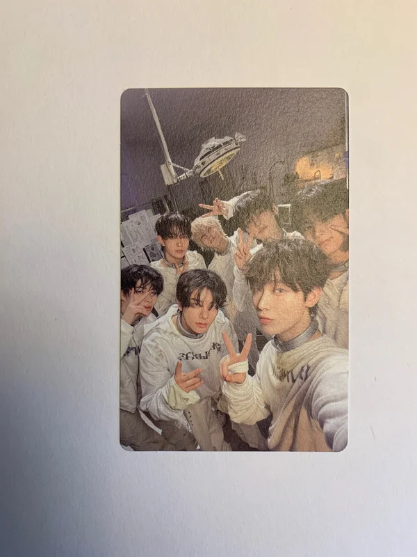 DESIRE : UNLEASH Weverse Albums ver.