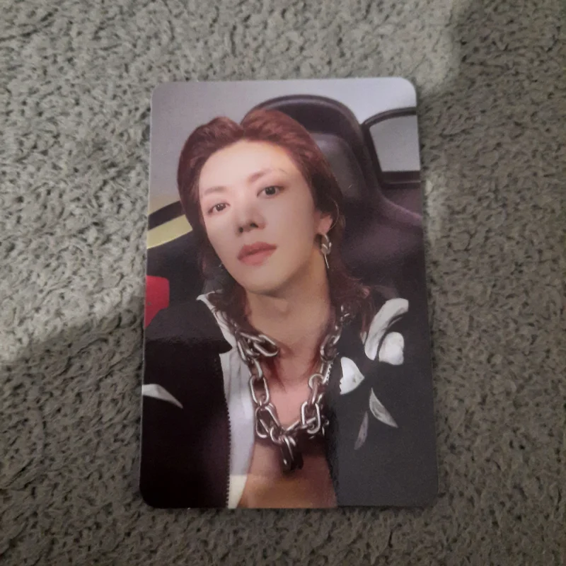 2 Baddies Photobook Ver. FASTER Ver.