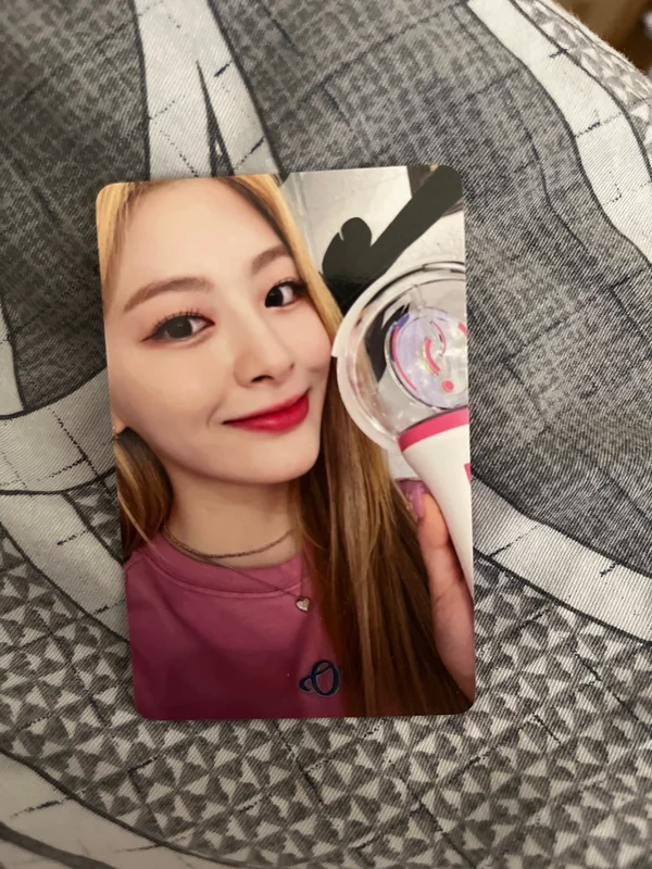 OFFICIAL LIGHT STICK