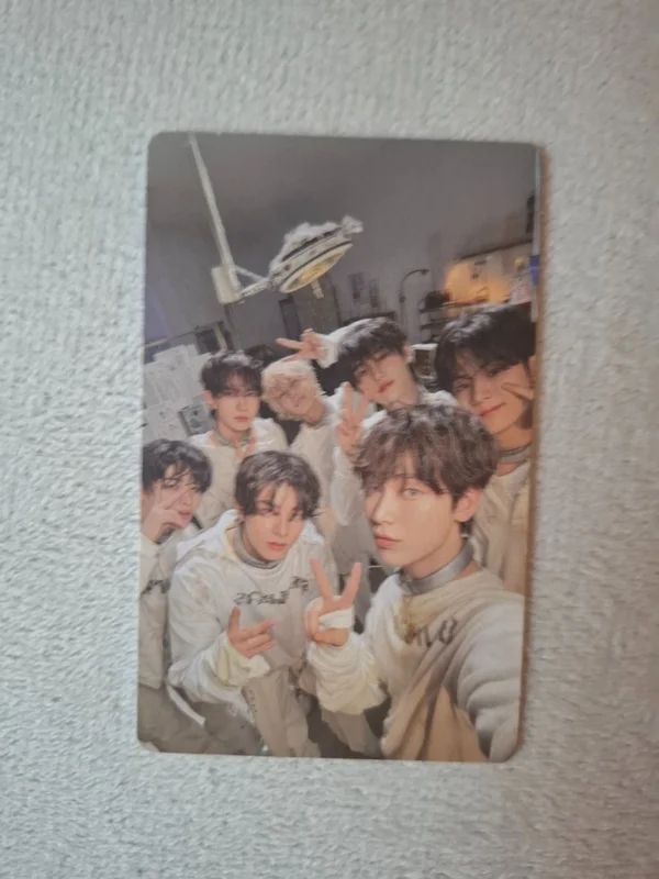 DESIRE : UNLEASH Weverse Albums ver.