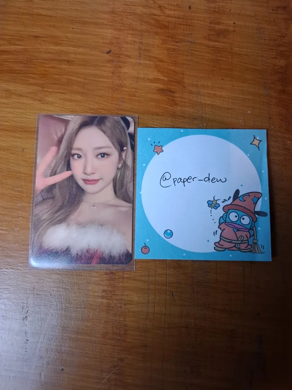 2022 PINK CHRISTMAS PHOTO CARD RANDOM PACK SPECIAL