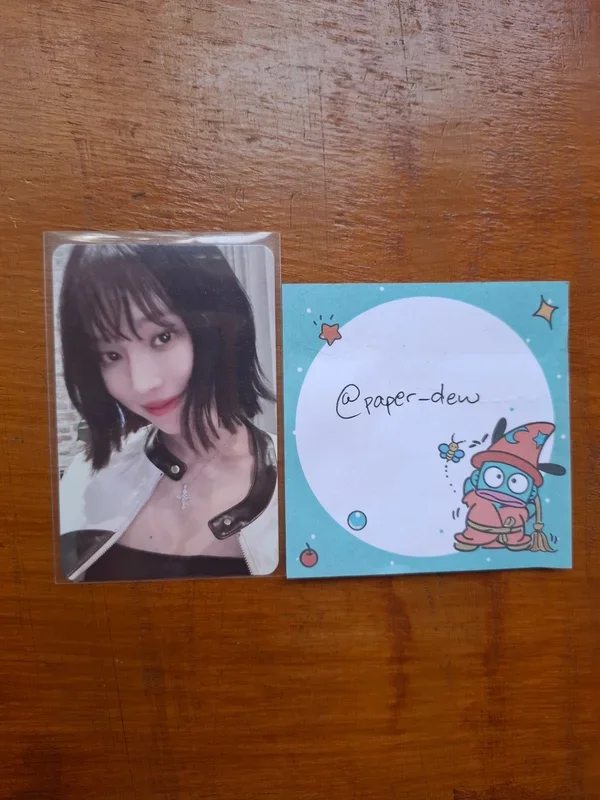 MY WORLD TRADING CARD SET B