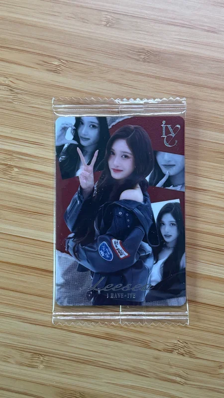 IVE BANDAI AMUSE WAFERS 2 - LEESEO