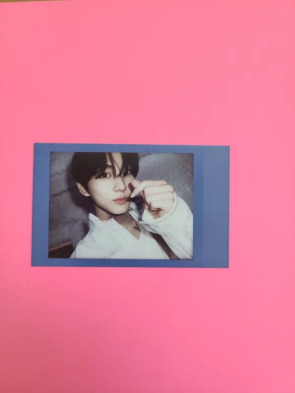 ROMANCE : UNTOLD -daydream- Weverse Albums ver.