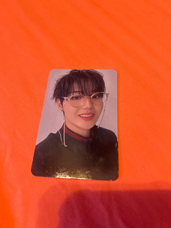 REBOOT YG TAG ALBUM RED Ver.