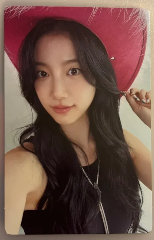 Kazuha unforgiven dusty amber ver photocard