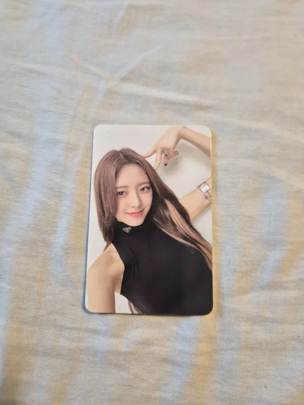 YUNA CHESHIRE STANDARD EDITION