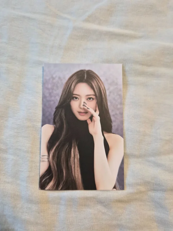 YUNA CHESHIRE STANDARD EDITION