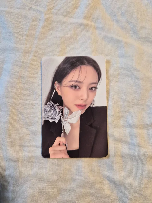 YUNA CHECKMATE STANDARD EDITION