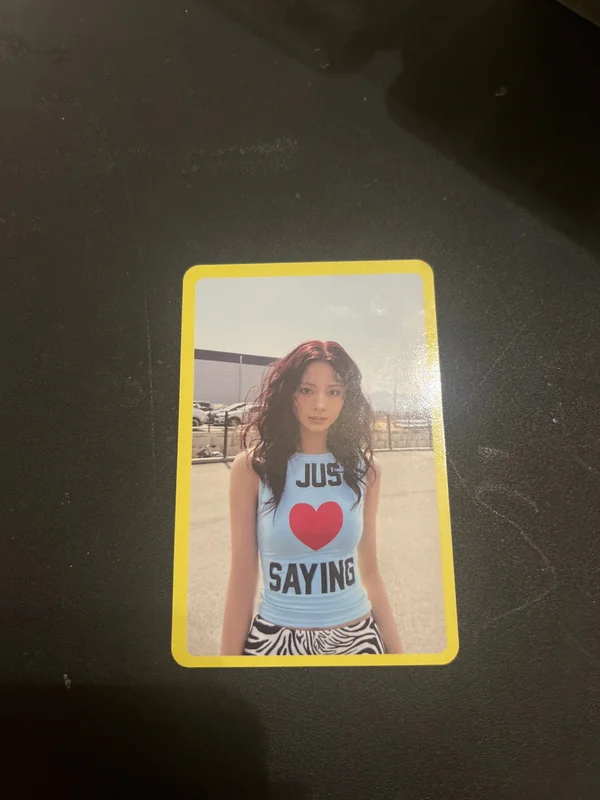 THIS IS FOR IS TZUYU ver.