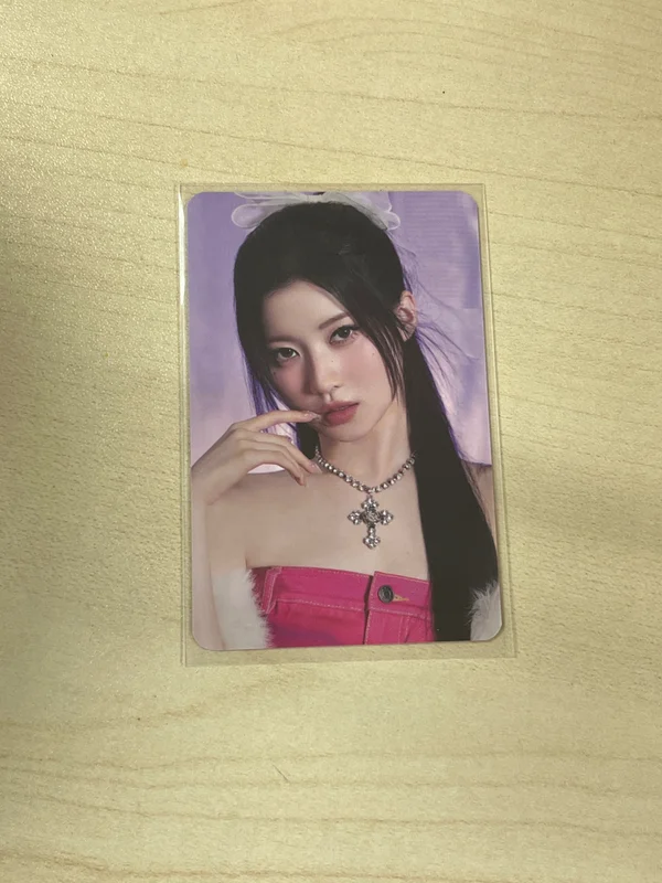 DRIP POP-UP STORE TRADING PHOTOCARD