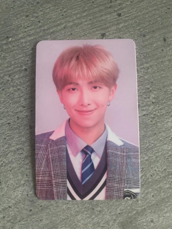LOVE YOURSELF 'Answer'