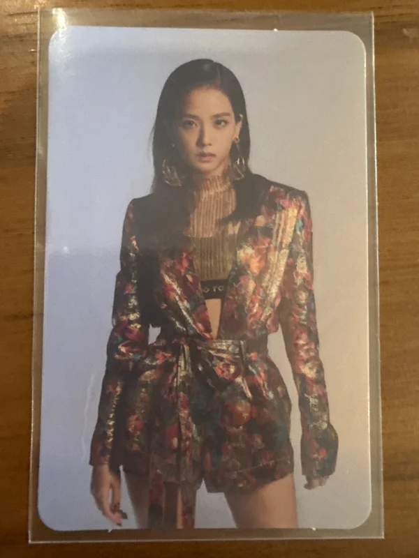 Jisoo Square Up Pink Ver.