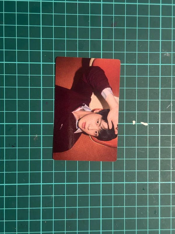 BTS Jin 'Happy WEVERSE LUCKY DRAW' Photocard | Sold by