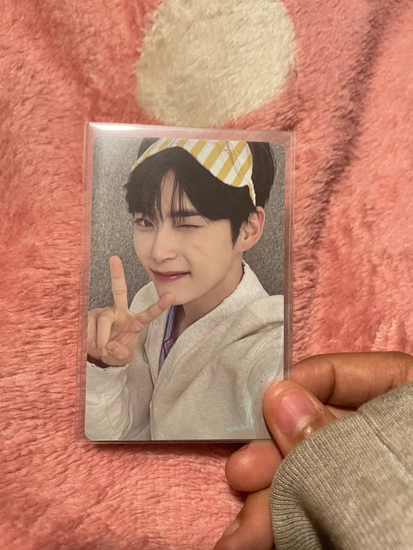 2024 SEASON'S GREETINGS Good Night
