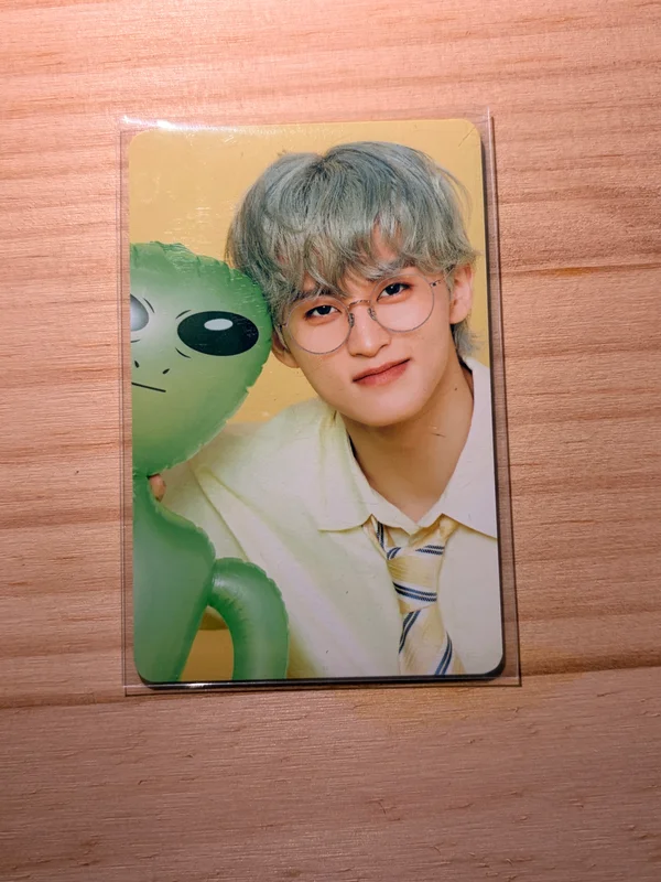 2026 SEASON'S GREETINGS RANDOM TRADING CARD SET B ver.